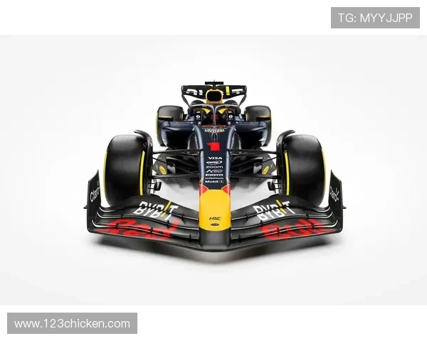 F1赛季最新动态:红牛车队强势领跑,梅赛德斯与法拉利奋力追赶