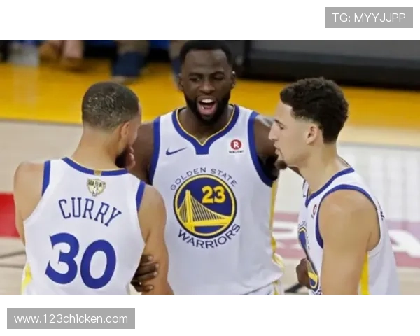 勇士队迎来新赛季挑战 库里与追梦再度联手冲击总冠军 勇士队迎来新赛季挑战 库里与追梦再度联手冲击总冠军