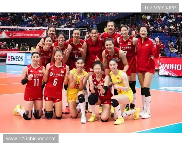 中国女排逆袭获胜挺进世界杯决赛队员表现出色拼搏精神感动人心