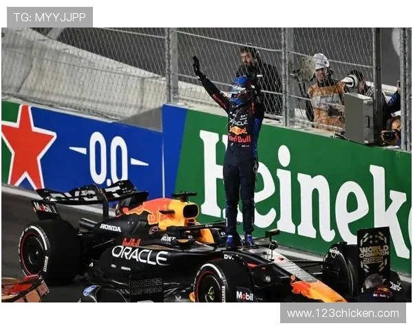 新赛季F1风云再起车队格局变化引发全球车迷热议冠军走势成焦点