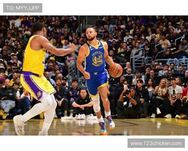 湖人逆转勇士上演本季最震撼大战全场高光与关键时刻完整全景回顾